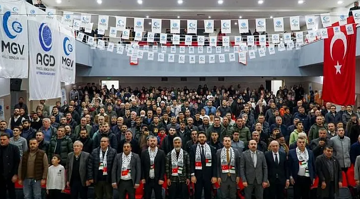 Anadolu Gençlik Derneği (AGD) Afyonkarahisar Şube Başkanlığı tarafından “Mekke’nin Fethi ve Kudüs Gecesi” programı Kamil Miras Anadolu Lisesi Şehit Kerim Üye Salonunda gerçekleştirildi