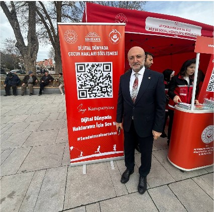 BAŞKAN ŞAHİN "EVLATLARIMIZI DİJİTAL RİSKLERDEN KORUMAK SORUMLULUĞUMUZDUR"
