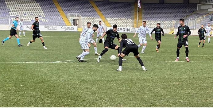Bölgesel Amatör Lig'in 7. Grubunda zirve mücadelesi veren iki takım Berabere Kaldı.1-1