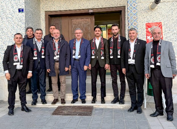 AK PARTİ HEYETİ ÇOBANLAR’DA GENÇLİK İFTARINDA GENÇLERLE BULUŞTU