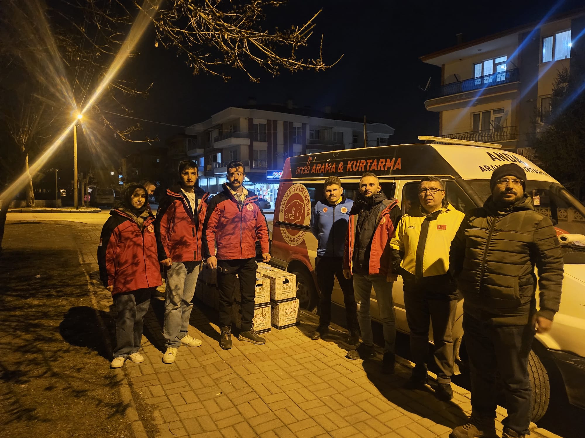 ANDA Arama Kurtarma Derneği, Ramazan ayı çerçevesinde Afyonkarahisar’da yardım faaliyetlerine aralıksız devam ediyor.