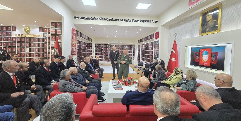 Korgeneral Kadıoğlu’ndan Şehit Aileleri ve Gazilere Anlamlı Ziyaret