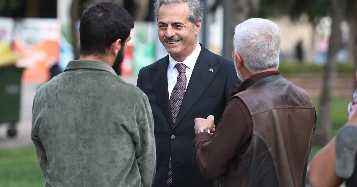 Sakarya’da Başkan Alemdar bayram öncesi vatandaşlarla buluştu