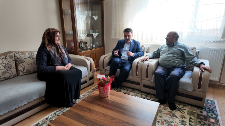 Anneler Günü'nde şehit anneleri unutulmadı