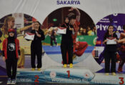 Sakarya’nın sporcuları farklı illerde kürsüde