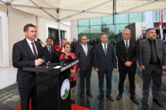 Bursa Osmangazi Belediyesi ailesi bayramlaştı