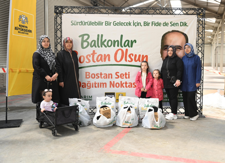 Konya'da bostan setleri dağıtılıyor