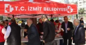 İzmit Belediyesi Cumalık gönül ikramlarını Kozluk’ta yaptı