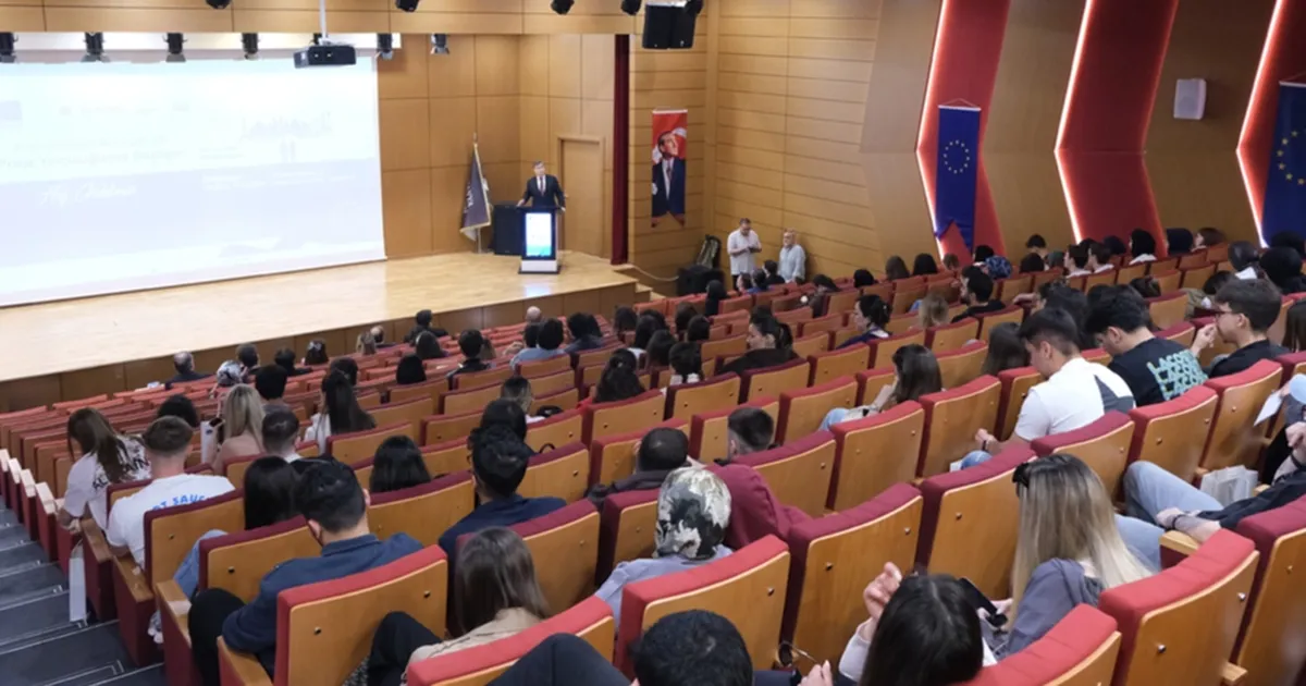 Kampüsten Avrupa’ya açılan fırsat kapısı Bursa’da konuşuldu