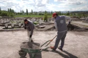 Kayseri Melikgazi'de mezarlıklar bayrama hazır