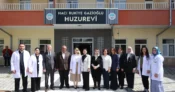 Kayseri protokolünün eşlerinden anlamlı ziyaret
