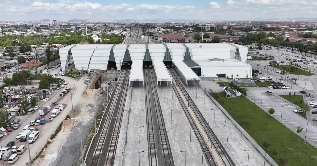 Konya Selçuklu YHT Gar bölgesine Büyükşehir’den aktarma noktası