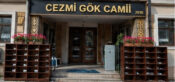 Ağrı'da elinde bez, gönlünde hizmet… Cesim Hoca camiyi bayrama hazırladı