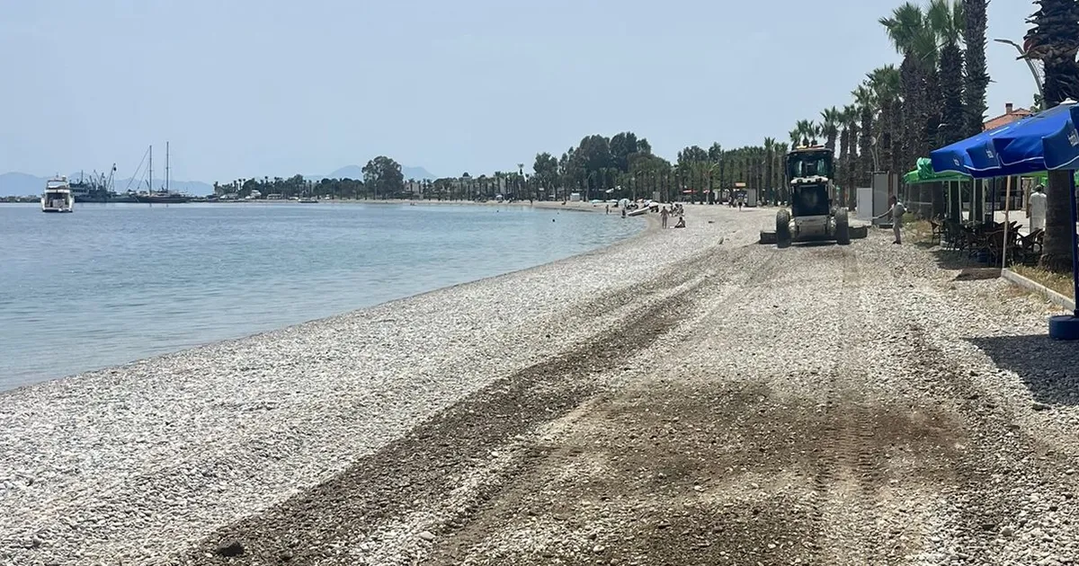 Muğla Milas’ta belediye ekipleri şehrin dört bir yanında