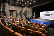 Akademisyen Anne Bursa'da Yıldırımlılarla buluştu