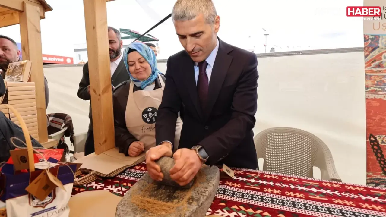 Afyonkarahisar’da 8. Gastro Afyon Festivali Coşkusu: Anadoludakiler Pazarı 6. Kez Kapılarını Açtı