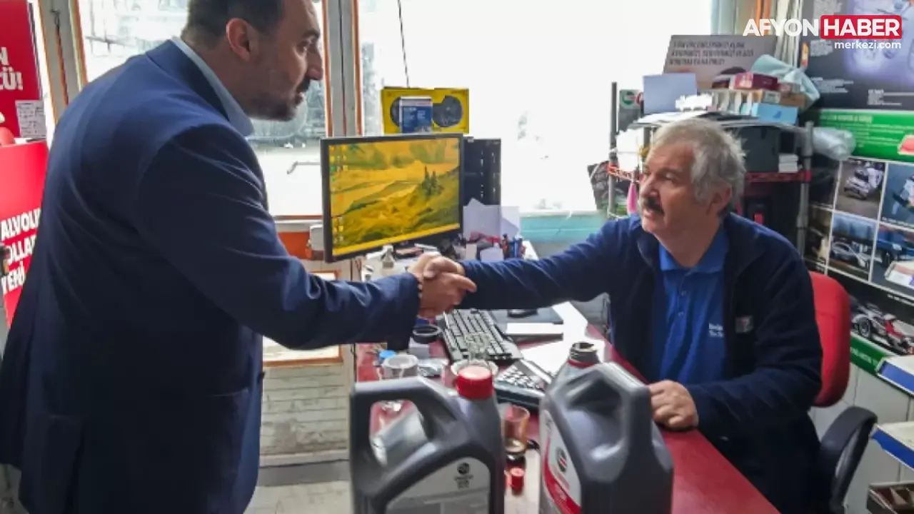 AK Parti Afyonkarahisar İl Başkanı Dr. Özgür Kavak Esnafın Sorunlarını Dinledi