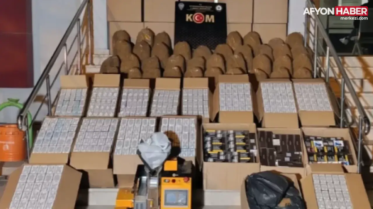 Bolvadin’de Dev Kaçakçılık Operasyonu: Durdurulan Araçtan Binlerce Teknoloji Aksesuarı Çıktı