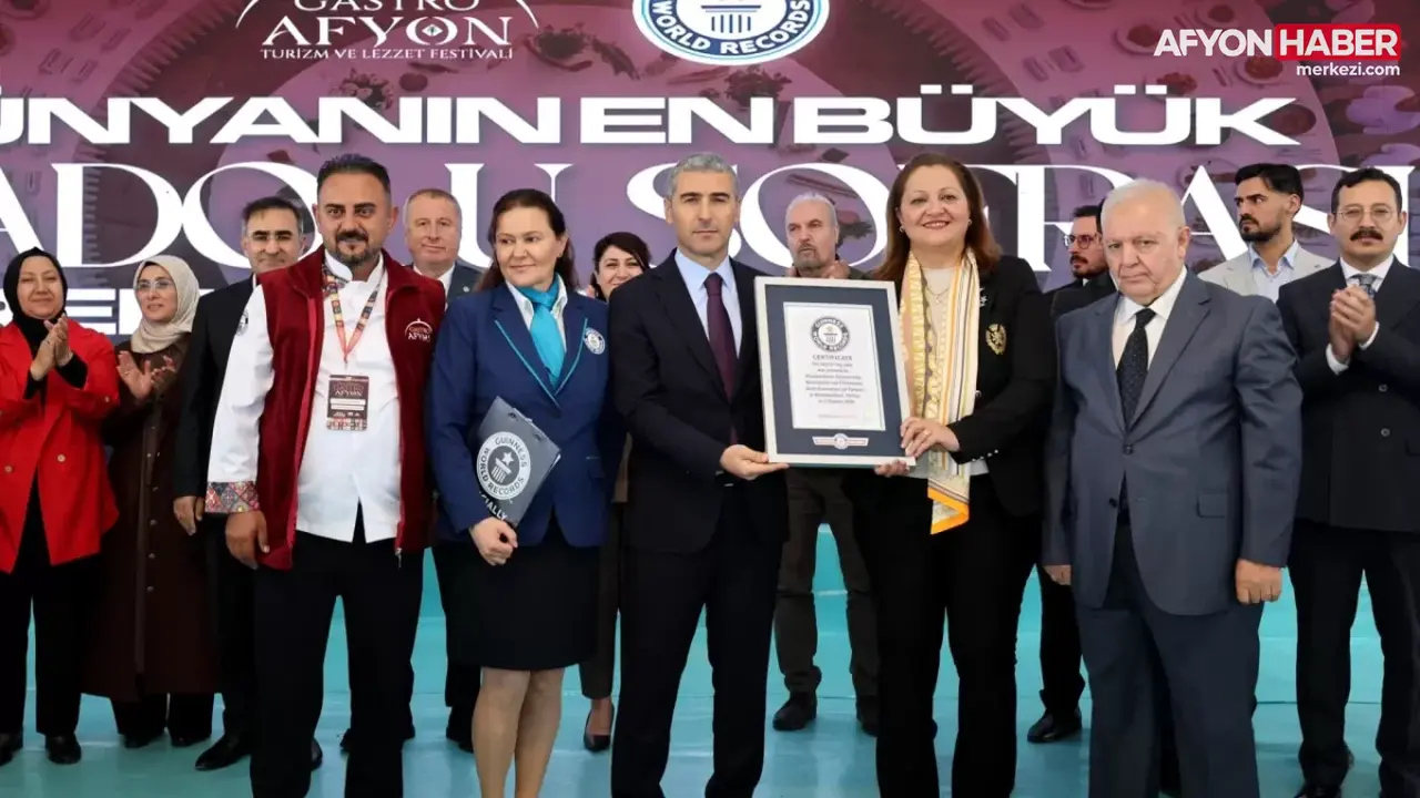 Afyonkarahisar’da Gastronomi Rüzgarı: 8. Gastro Afyon Turizm ve Lezzet Festivali Görkemli Bir Törenle Başladı
